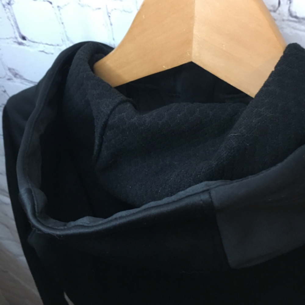 Avalanche jacket - Picture 10 of 15